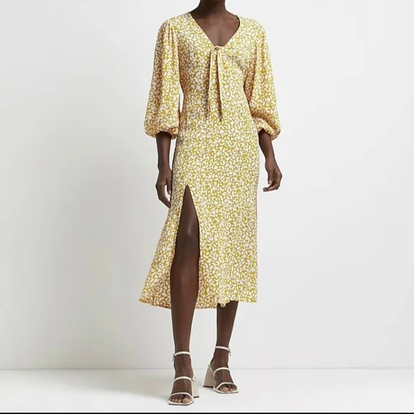Yellow Floral Midi Dress‎ - Picture 3 of 4